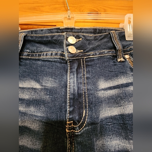 Flamingals Distressed Jeans Size 3X - Picture 7 of 9